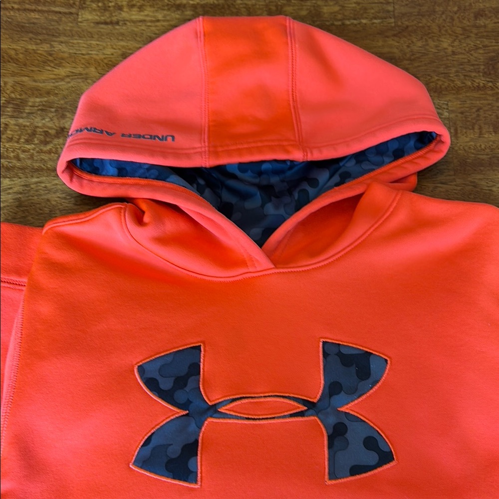 Under Armour Orange Sweatshirt with Black & Gray Logo